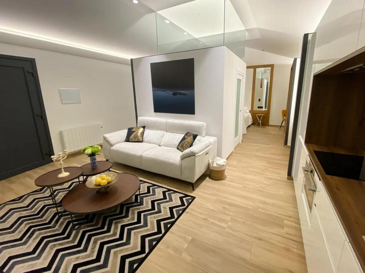 Puerto Franco Apartment Jove Exterior photo